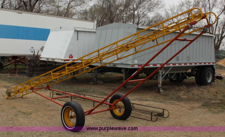 image for item BC9225 (2) small square bale elevators