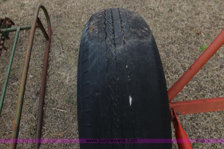 image for item BC9225 (2) small square bale elevators