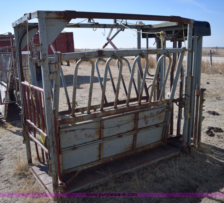 image for item BP9930 WW squeeze chute