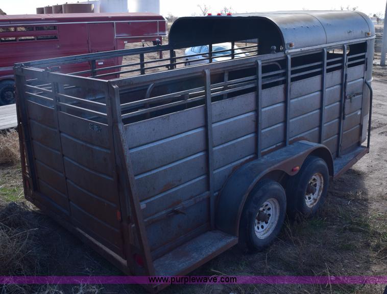 image for item E6184 1993 CM livestock trailer