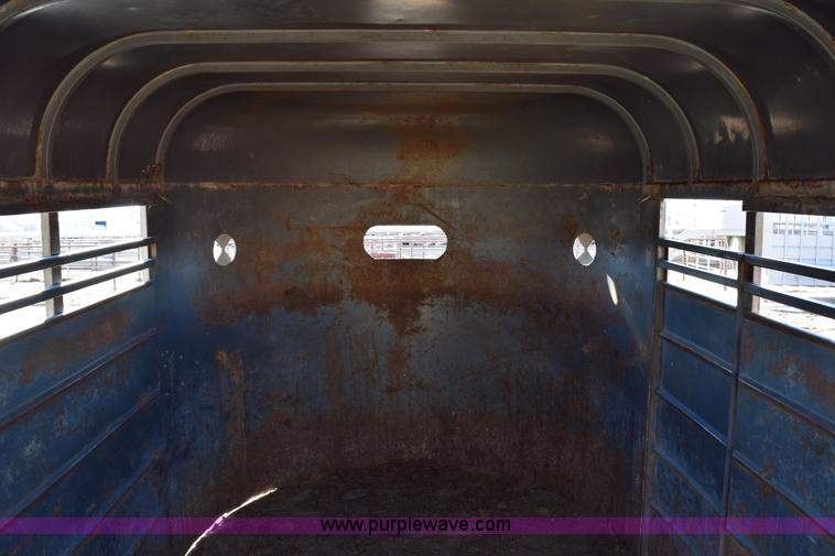 image for item E6184 1993 CM livestock trailer