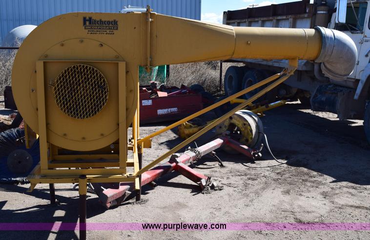 image for item E6188 Hitchcock bunk blower