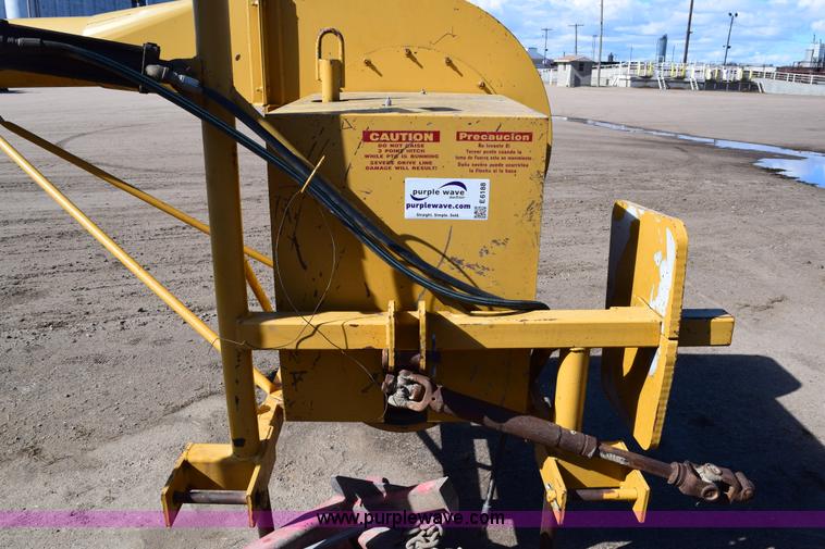 image for item E6188 Hitchcock bunk blower