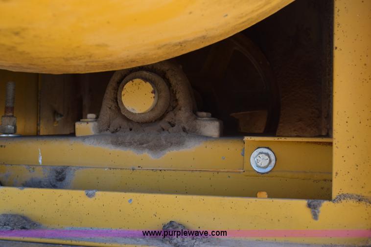 image for item E6188 Hitchcock bunk blower