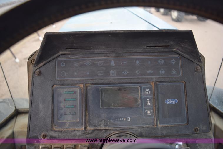 image for item E6189 1991 Ford 876 Versatile Designation 6 4WD tractor