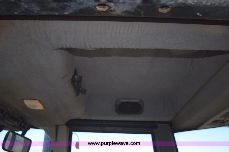 image for item E6189 1991 Ford 876 Versatile Designation 6 4WD tractor