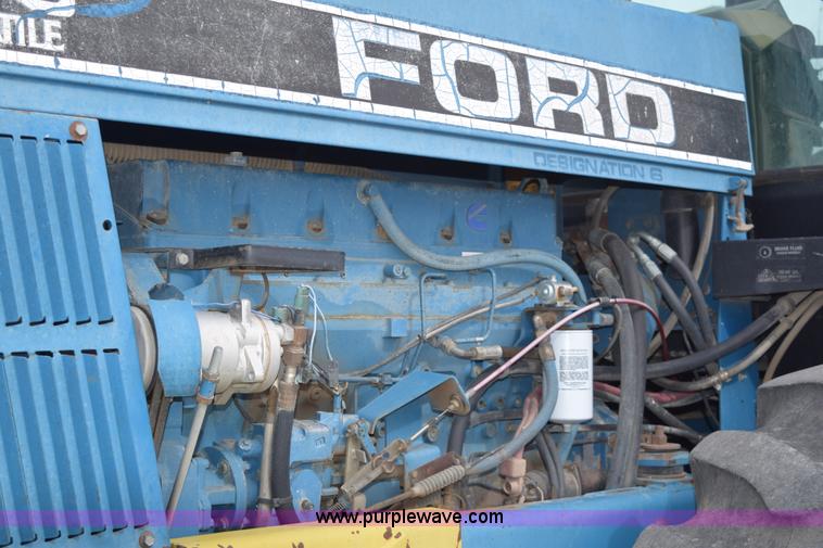 image for item E6189 1991 Ford 876 Versatile Designation 6 4WD tractor