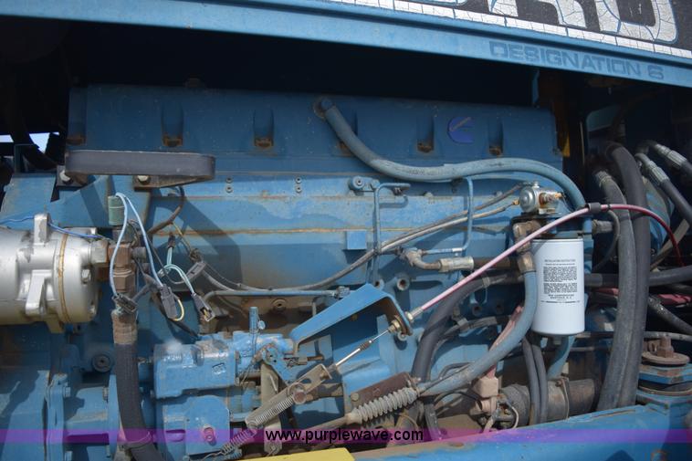 image for item E6189 1991 Ford 876 Versatile Designation 6 4WD tractor