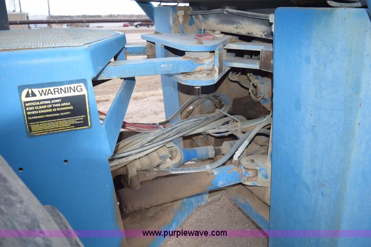 image for item E6189 1991 Ford 876 Versatile Designation 6 4WD tractor