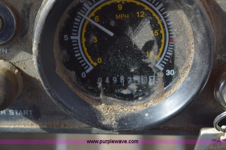 image for item E6193 1992 Versatile 9030 4WD tractor