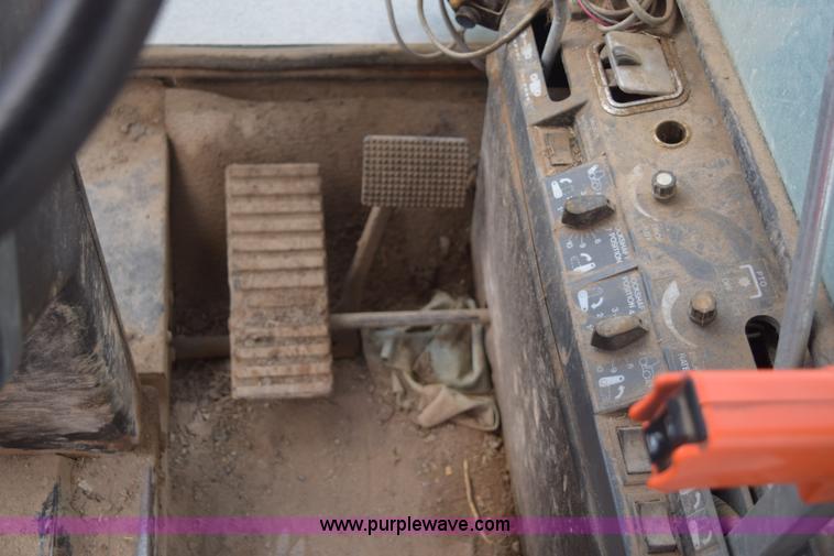 image for item E6193 1992 Versatile 9030 4WD tractor