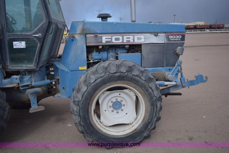 image for item E6193 1992 Versatile 9030 4WD tractor