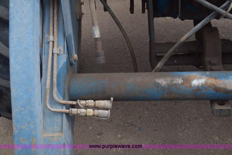 image for item E6193 1992 Versatile 9030 4WD tractor