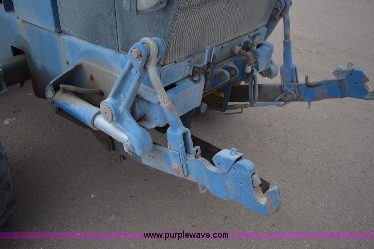 image for item E6193 1992 Versatile 9030 4WD tractor