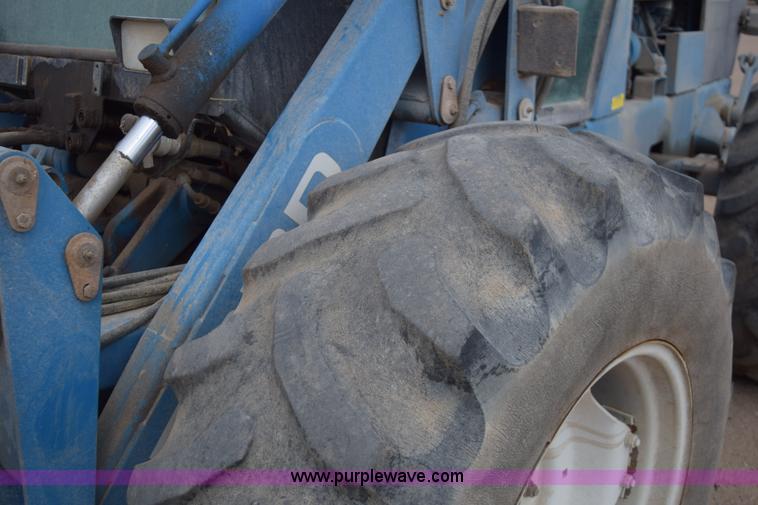 image for item E6193 1992 Versatile 9030 4WD tractor