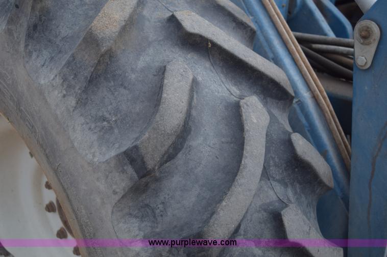 image for item E6193 1992 Versatile 9030 4WD tractor