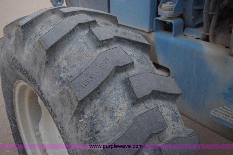 image for item E6193 1992 Versatile 9030 4WD tractor