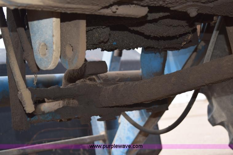 image for item E6193 1992 Versatile 9030 4WD tractor