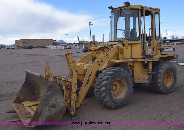 image for item E6194 1995 John Deere 244E wheel loader