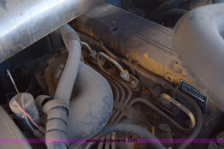 image for item E6194 1995 John Deere 244E wheel loader