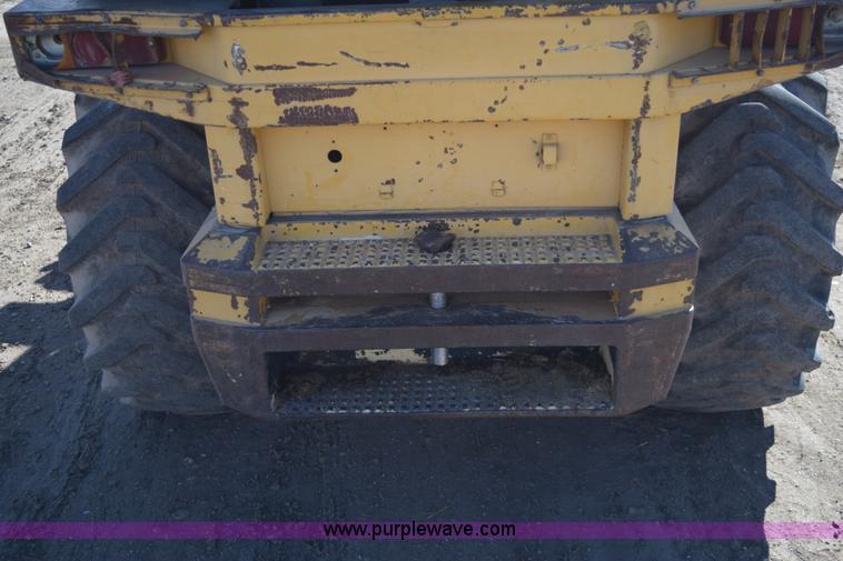image for item E6194 1995 John Deere 244E wheel loader
