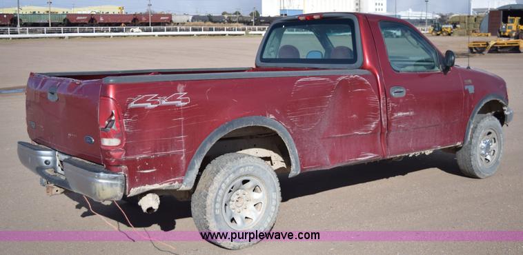 image for item E6197 2002 Ford F150 pickup truck