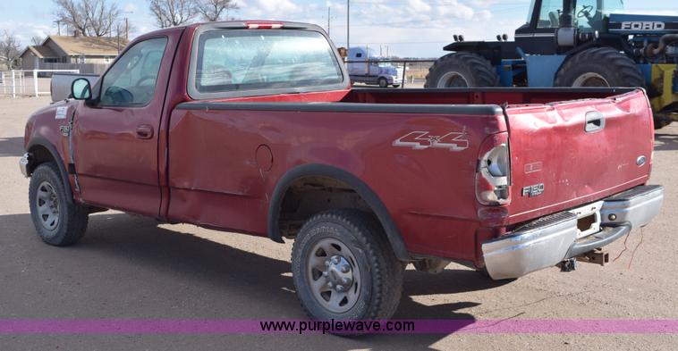 image for item E6197 2002 Ford F150 pickup truck
