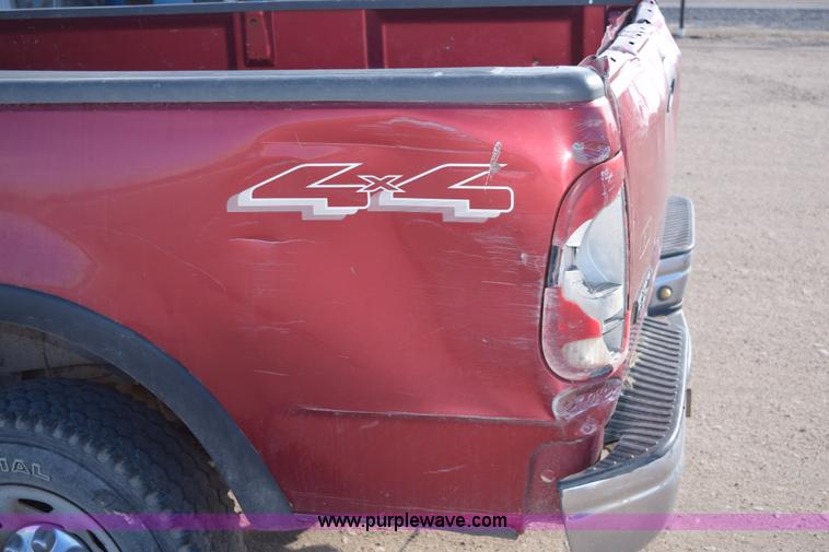 image for item E6197 2002 Ford F150 pickup truck