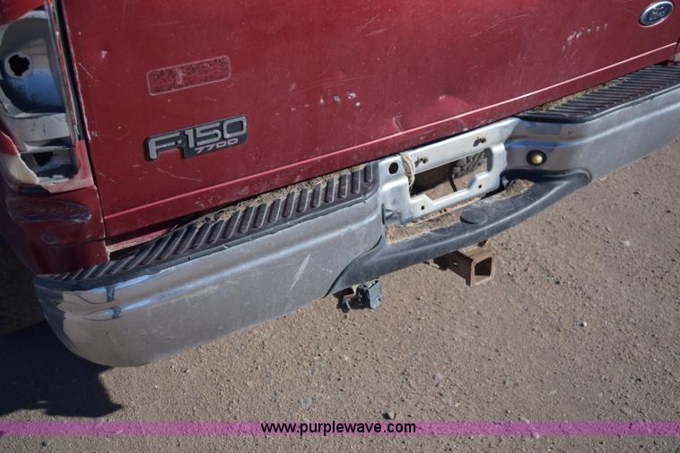 image for item E6197 2002 Ford F150 pickup truck