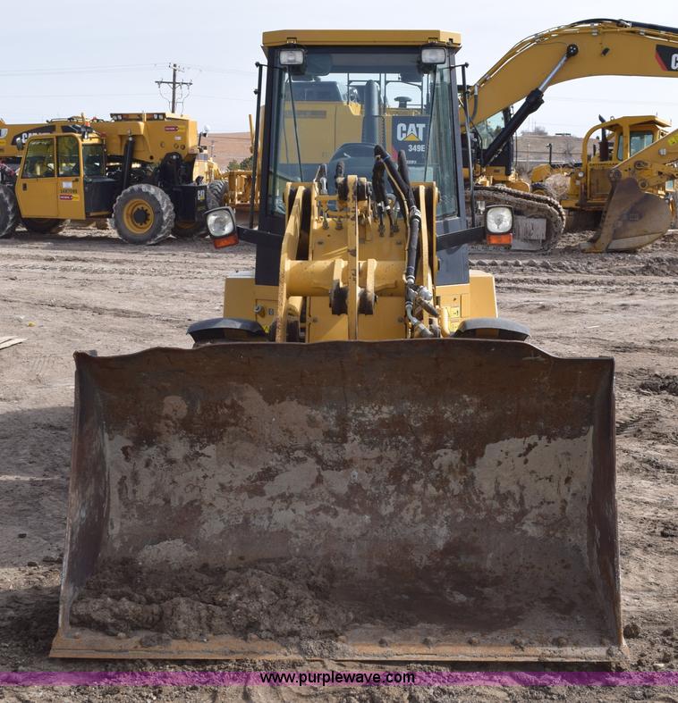image for item E6199 2006 Caterpillar 904B wheel loader