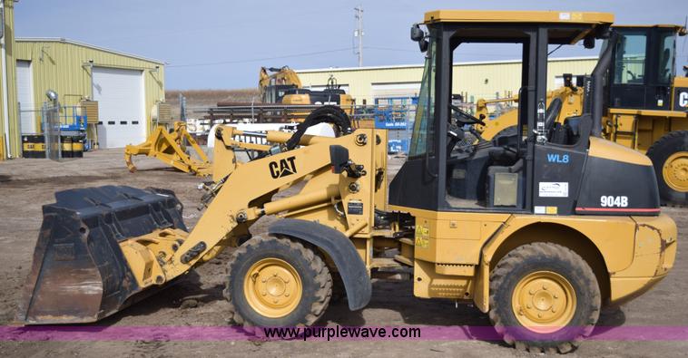 image for item E6199 2006 Caterpillar 904B wheel loader