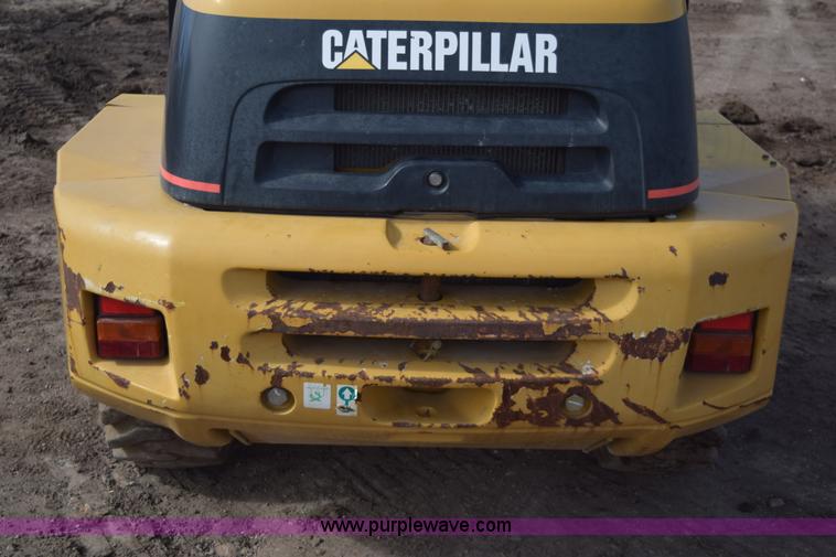image for item E6199 2006 Caterpillar 904B wheel loader