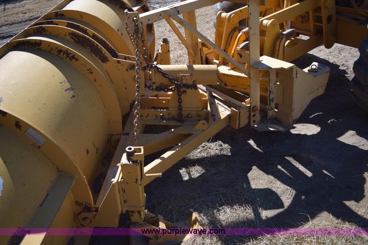image for item E6201 Henke dozer blade attachment
