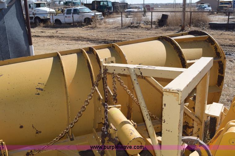 image for item E6201 Henke dozer blade attachment