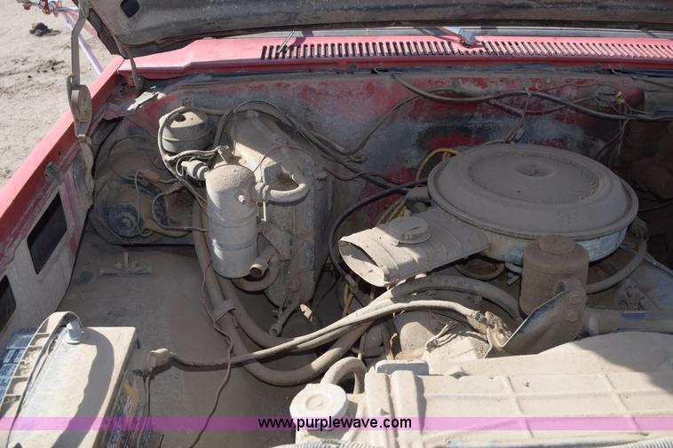 image for item E6202 1981 Chevrolet C30 winch truck