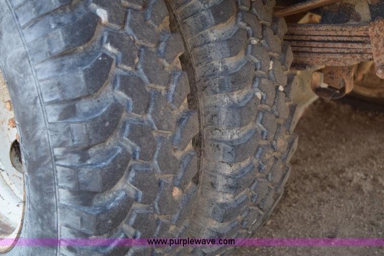 image for item E6202 1981 Chevrolet C30 winch truck