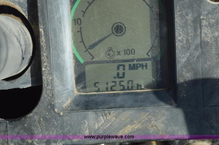 image for item E6205 1991 John Deere 4555 tractor