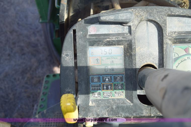 image for item E6205 1991 John Deere 4555 tractor