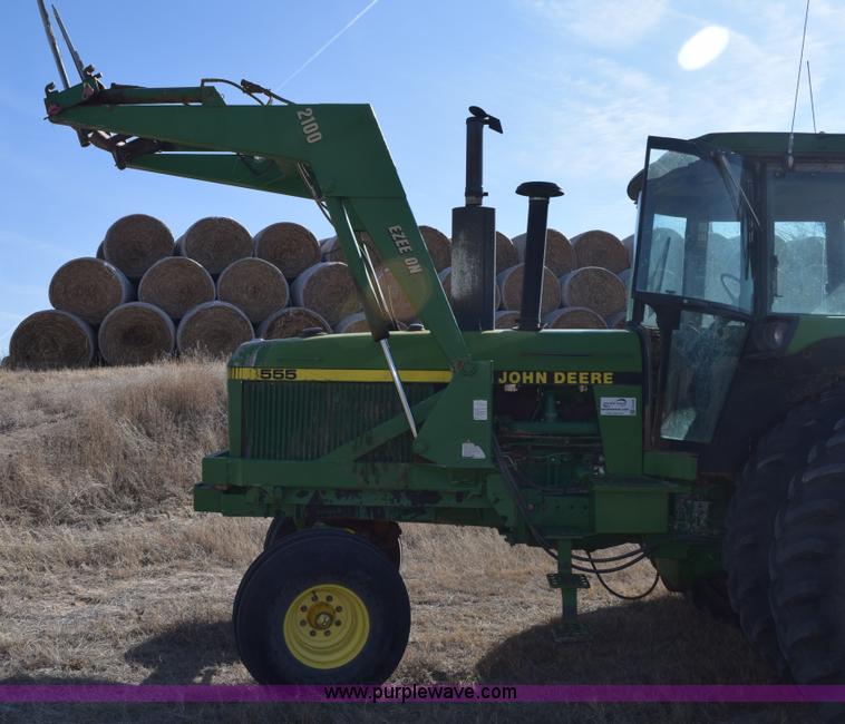 image for item E6205 1991 John Deere 4555 tractor