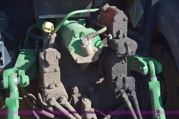 image for item E6205 1991 John Deere 4555 tractor