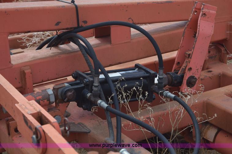 image for item E6211 Sunflower 3690-45 9x5 sweep plow