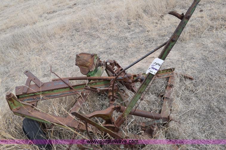 image for item E6212 John Deere sickle mower attachment