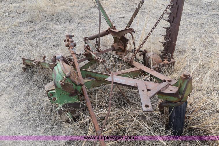 image for item E6212 John Deere sickle mower attachment