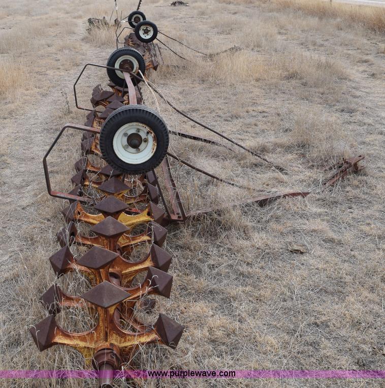 image for item E6213 (2) Sunflower Diamond packers