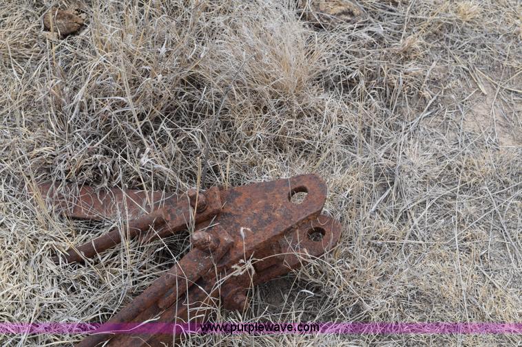 image for item E6213 (2) Sunflower Diamond packers