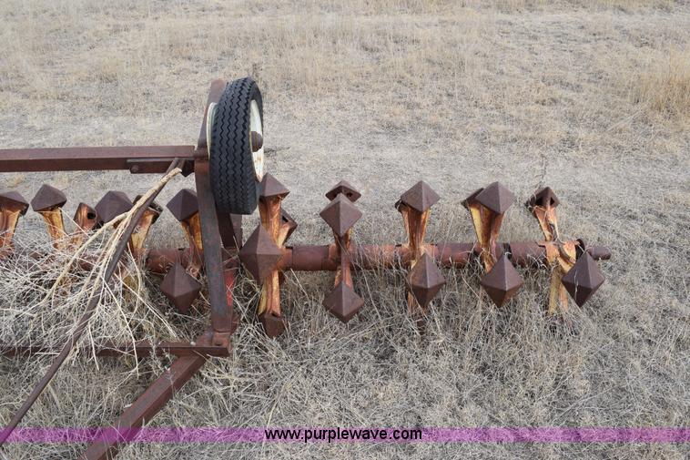 image for item E6213 (2) Sunflower Diamond packers