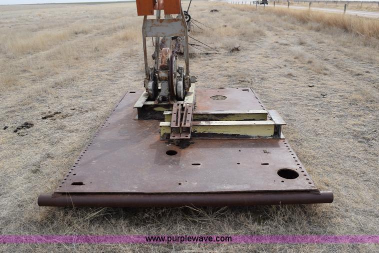 image for item E6214 Jensen straight lift pump jack