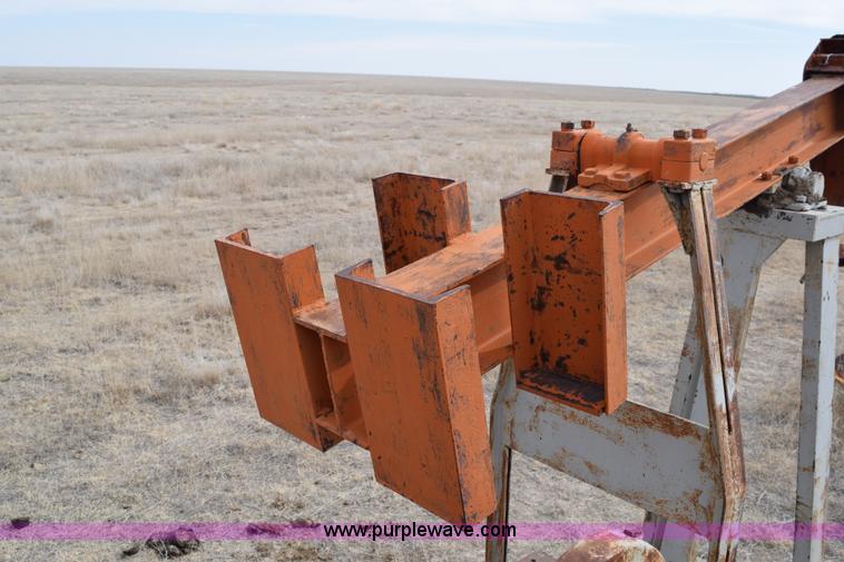 image for item E6214 Jensen straight lift pump jack
