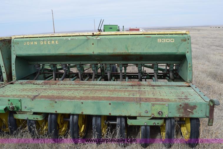 image for item E6217 (4) John Deere 9300 series drills