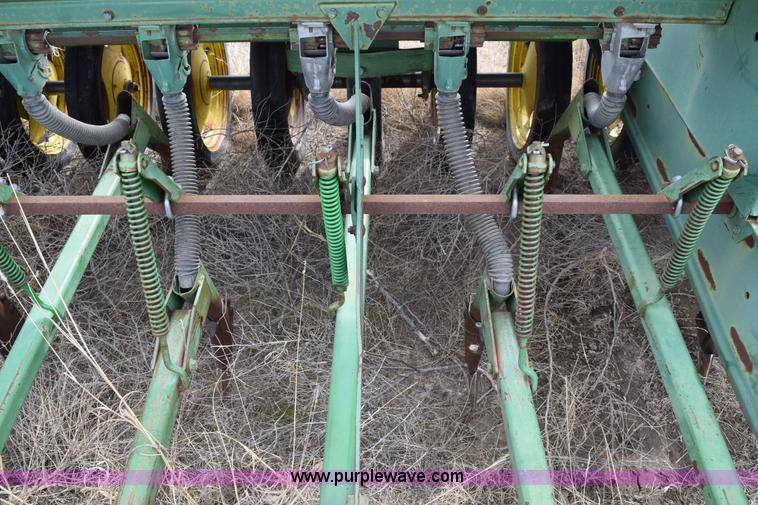 image for item E6217 (4) John Deere 9300 series drills